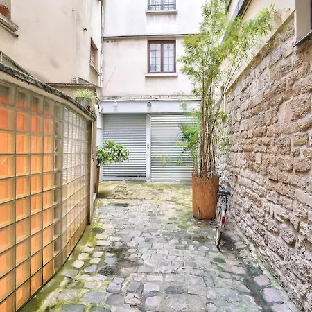 Superb 2 Bedroom Flat In Le Marais Neighborhood * Paříž